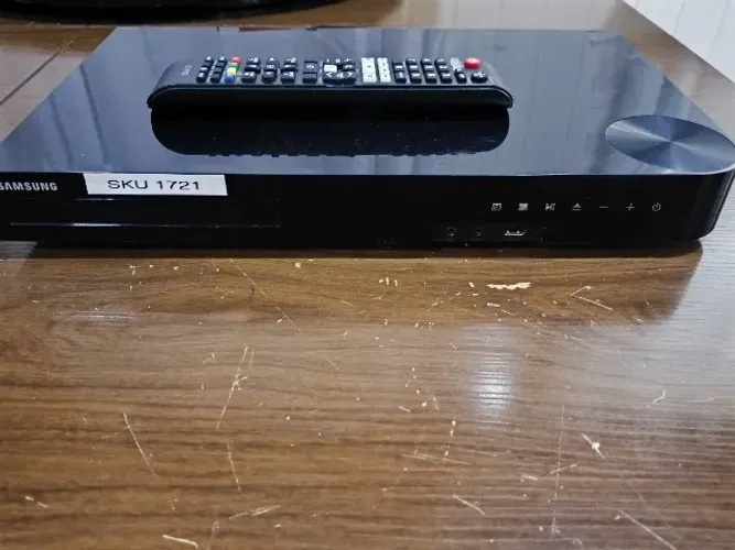 BLU-RAY SANSUNG HT-F5525WK-ZD SÓ A CENTRAL - FUNCIONANDO 