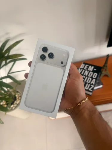 Lacrado Iphone 17 PRO MAX 256g Prata silver