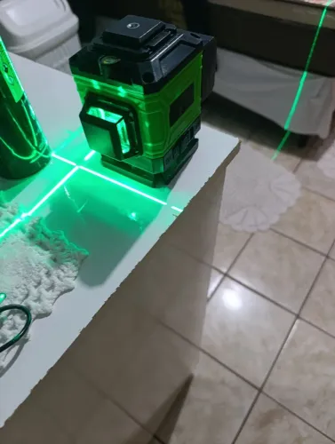 Nível a laser
