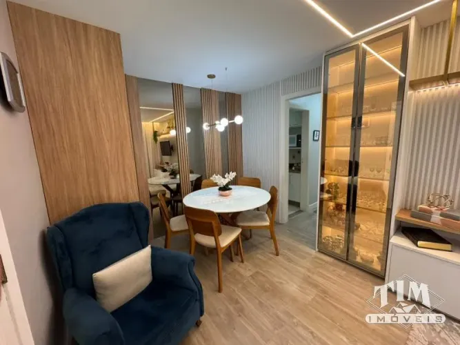 Apartamento- Petrópolis, Centro
