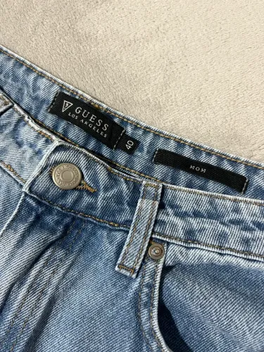 Calça feminina Guess