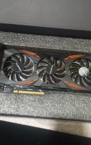 Gtx 1080 8gb, troco por tablet