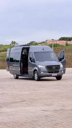 Mercedes-Benz Sprinter 417 Furgão Ext. L.t.a Die. (e6) 2024