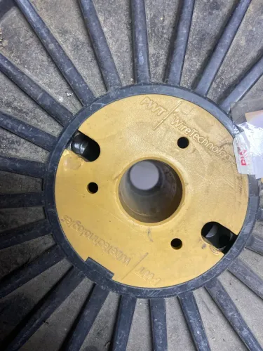 Carretel Plástico Industrial Grande - Rígido e Resistente