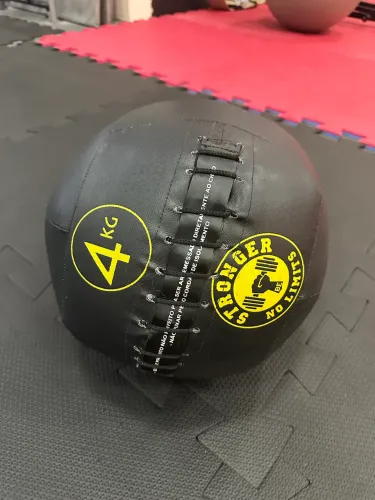 Wall ball