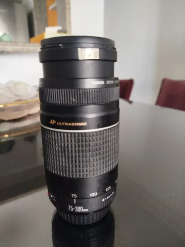 Lente Canon 75-300mm