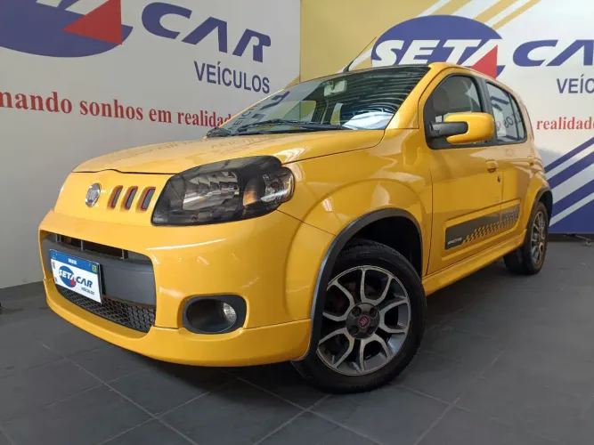 Fiat Uno Sporting 1.4 EVO Fire Flex 8V 4P 2013