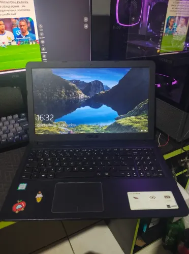 Notebook i3 