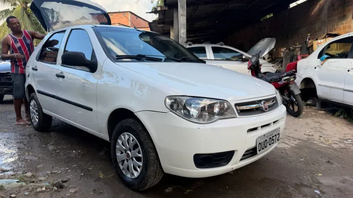 Fiat Palio 1.0 Economy Fire Flex 8V 4P 2014