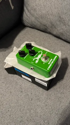 Pedal guitarra compressor Joyo