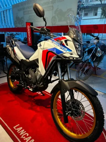 SAHARA 300 ADVENTURE 2027 HONDA