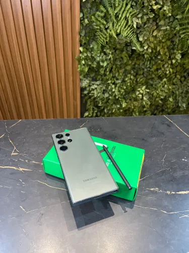 Galaxy S23 Ultra / 512GB muito armazenamento