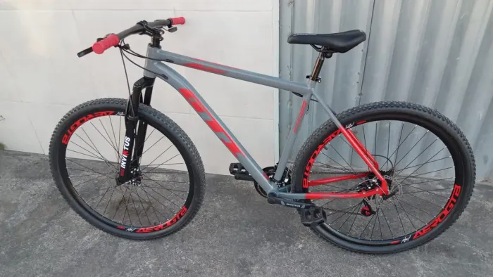 Bicicleta aro 29 nova 