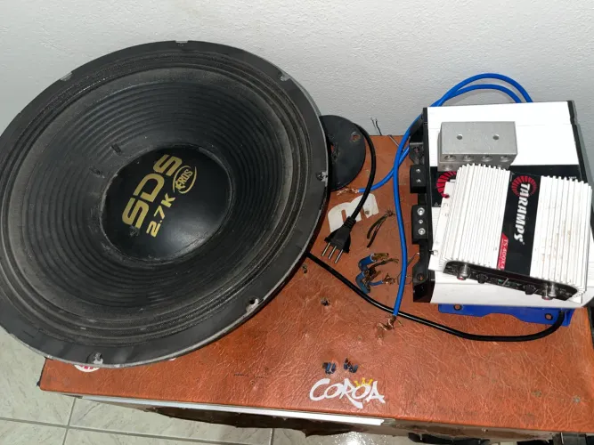 Vendo potência, auto falante separadamente