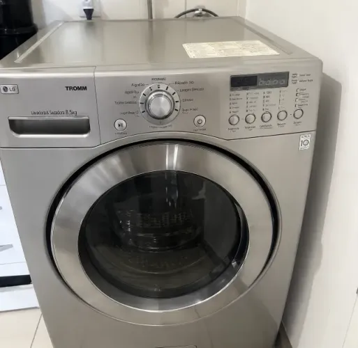 Lava e seca LG