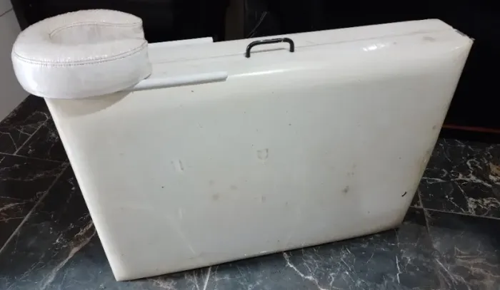 CAMA DE MASSAGEM E ESTÉTICA MALA/PORTÁTIL BRANCA MEKA MÓVEIS