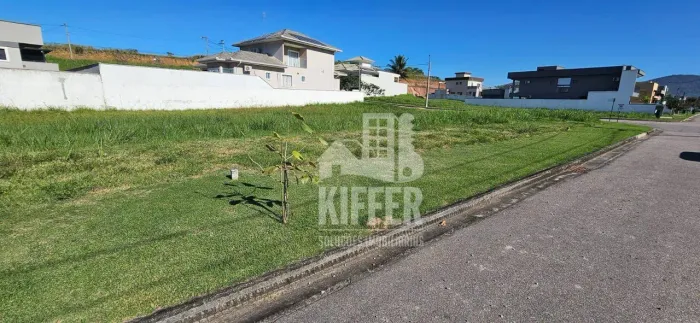 Terreno à venda, 400 m² por R$ 180.000,00 - Itaipuaçu - Maricá/RJ