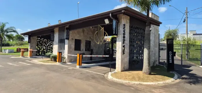 Terreno à venda no Residencial Vila Toscana, com 300 m² e excelente topografia!