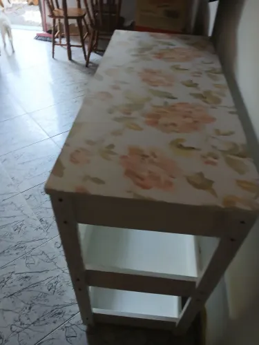 Aparador 3 andares 100×43cm ,patinado, madeira maciça