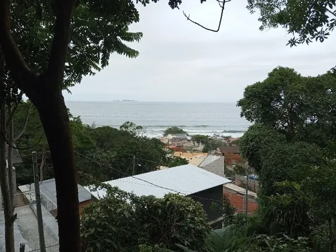Vendo terreno Praia da Solidão