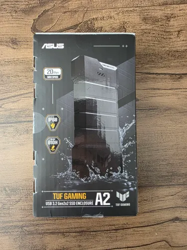Case SSD ASUS TUF Gaming A2, USB-C 3.2 Gen 2x2 até 20Gbps, alumínio, IP68, novo na caixa.