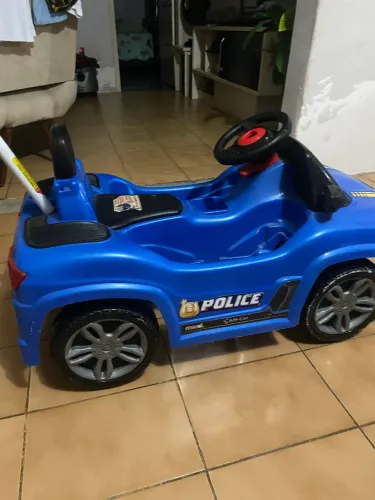 Carrinho da polícia
