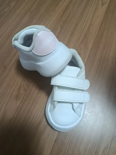 Tênis Adidas infantil original 