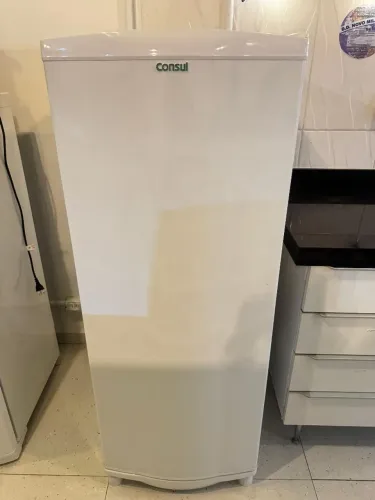 Geladeira Consul Degelo Seco 261 litros Branca com Gavetão Hortifruti