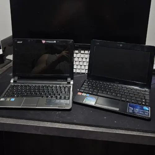 Lote 2 Netbooks (Acer Aspire One e Asus Eee PC) - Para Conserto ou Peças