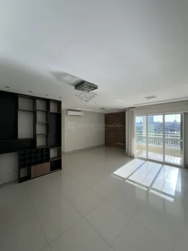 Apartamento com 02 dormitórios - Zona 07
