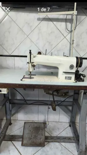 Máquina de costura Reta Industrial 
