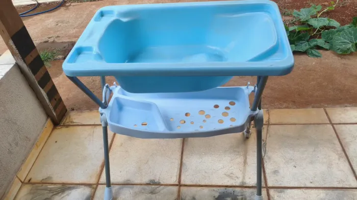 Banheira e BB Conforto 120$