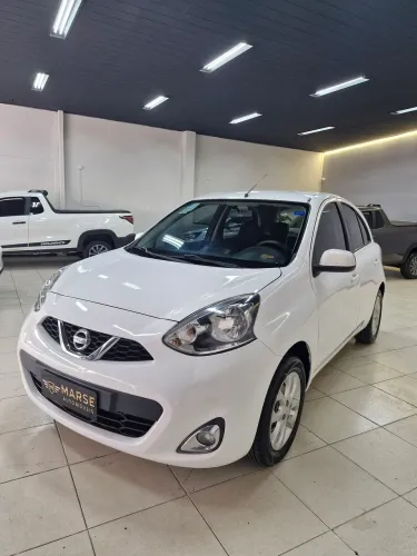 Nissan March SV 1.6 16V Flex Fuel 2016