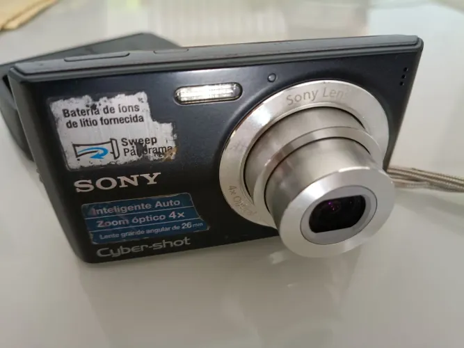 Camera fotográfica Sony cyber shot DSC-W510 usada