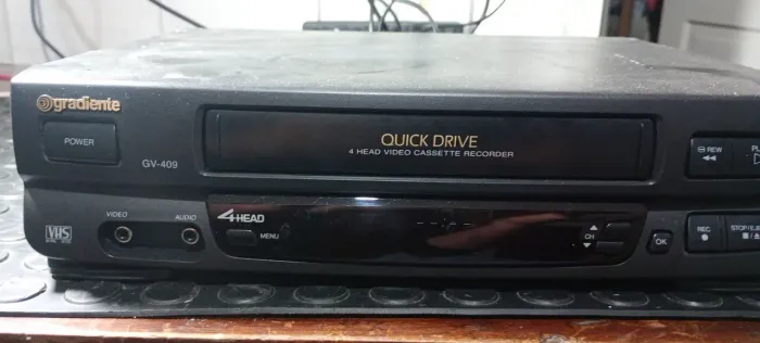 Sucata de VCR Gradiente GV409 - para peças