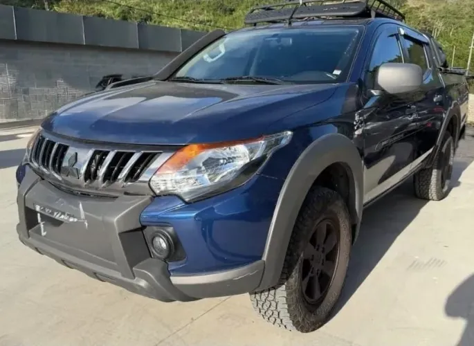 Mitsubishi L200 Triton Savana GLS 2.4 4X4 Die. AUT 2023