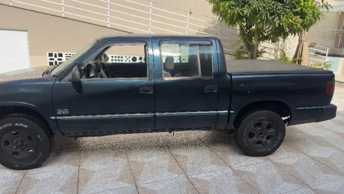Chevrolet S10 Pick-up Luxe 2.8 4X2 CD TB Int.dies. 2000