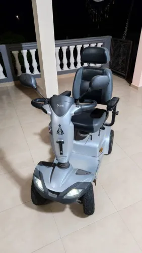 Scooter Elétrica Ottobock Scott X - Revisada | Baterias Novas | Pronta para Uso