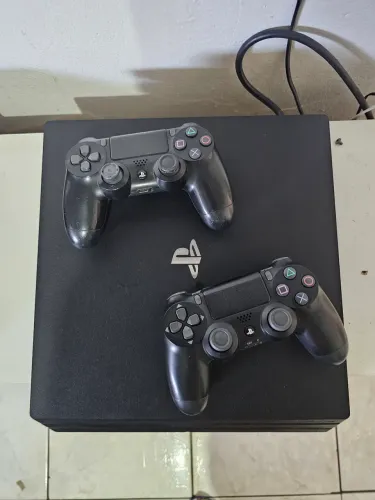 Ps4 Pro 1tb 2 Controles