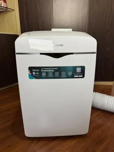 Ar condicionado portátil HiSense 1 ano de uso