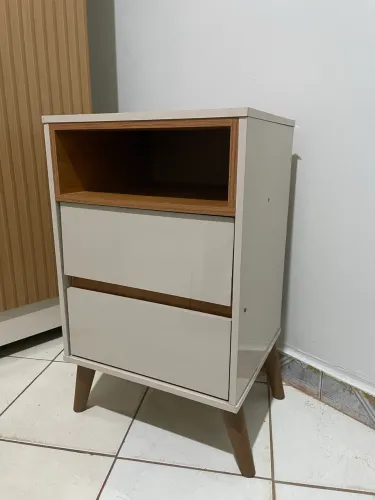 MESA DE CABECEIRA - CRIADO MUDO