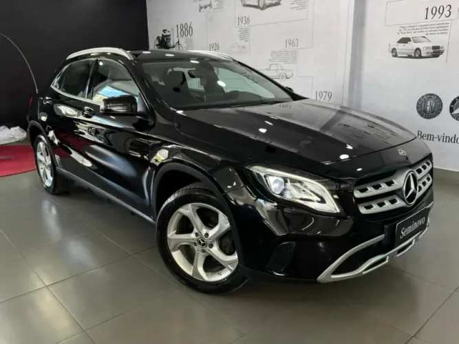 Mercedes-Benz GLA 200 Adv. 1.6/1.6 TB 16V Flex Aut. 2019