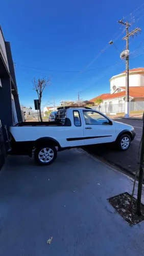 Fiat Strada 1.4 MPI Fire Flex 8V CE 2008