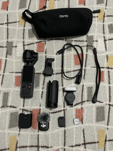 Câmera DJI Osmo Pocket 4 Combo Completo