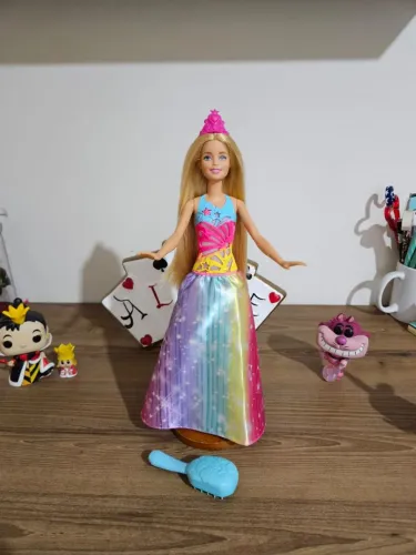 Boneca Barbie Dreamtopia Penteados Mágicos