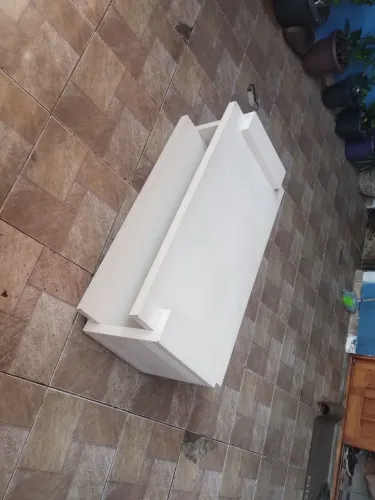 Mesa de Centro Branca com Rodinhas - Moderna e Prática