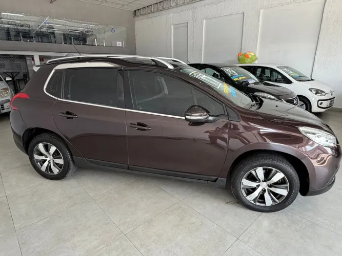 Peugeot 2008 Griffe 1.6 Flex 16V 5P Aut. 2017
