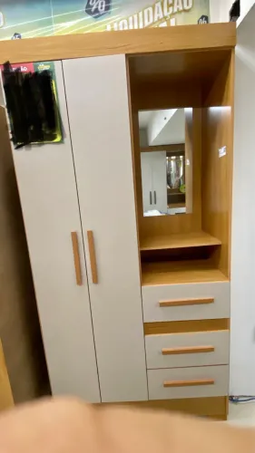 Guarda Roupa