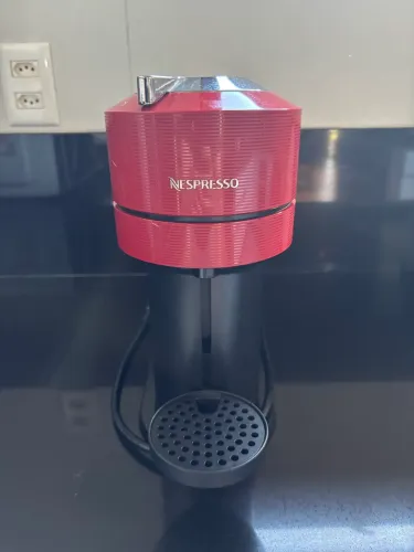 Cafeteira Nespresso - PARA VENDER RÁPIDO