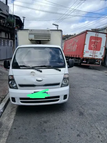 Kia Motors Bongo K-2500 2.5 4X2 TB Diesel 2014